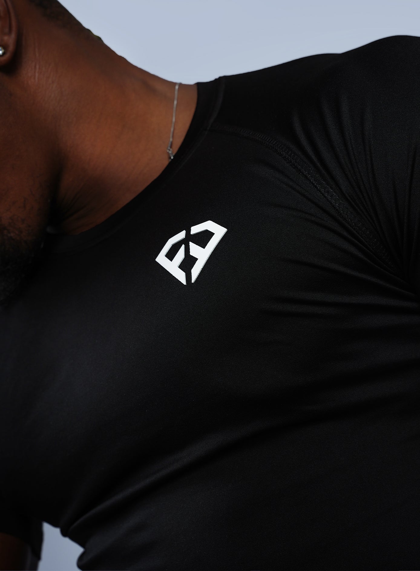 T-shirt de Compression – Performance & Maintien (Livraison Gratuite)