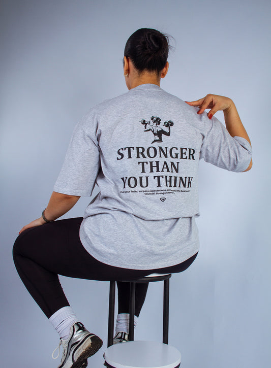STRONGER THAN YOU THINK – Oversize Edition (Livraison Gratuite)